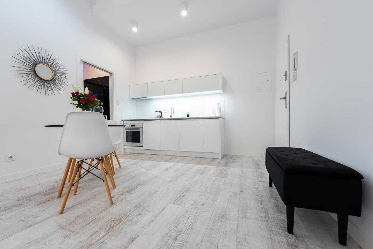 Apartamenty Centrum Nowoczesny Design - Dream Apart Bielsko-Biala Exterior photo