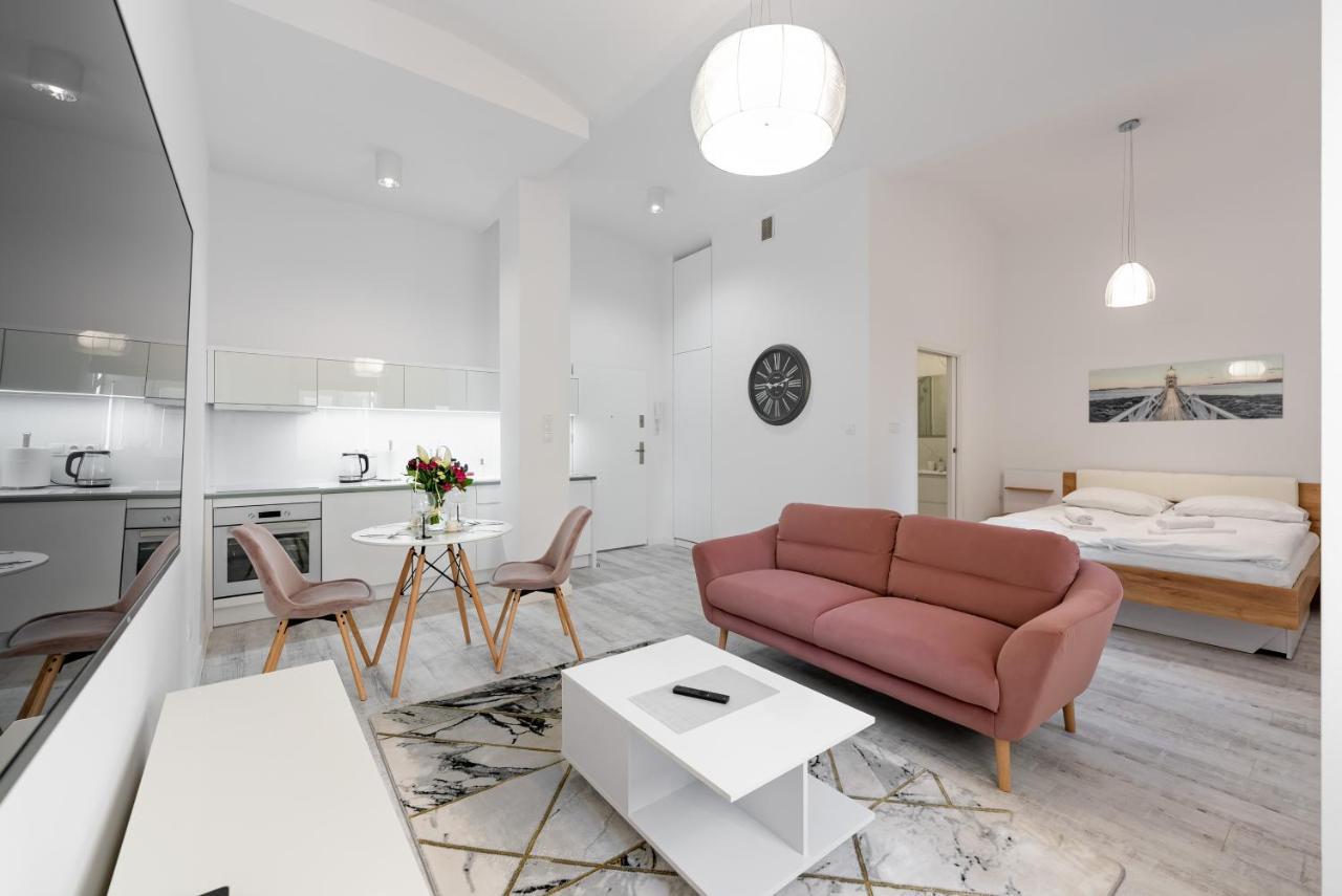 Apartamenty Centrum Nowoczesny Design - Dream Apart Bielsko-Biala Exterior photo