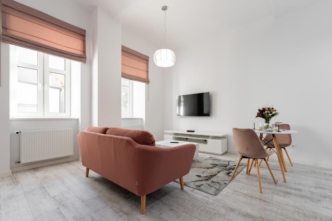 Apartamenty Centrum Nowoczesny Design - Dream Apart Bielsko-Biala Exterior photo